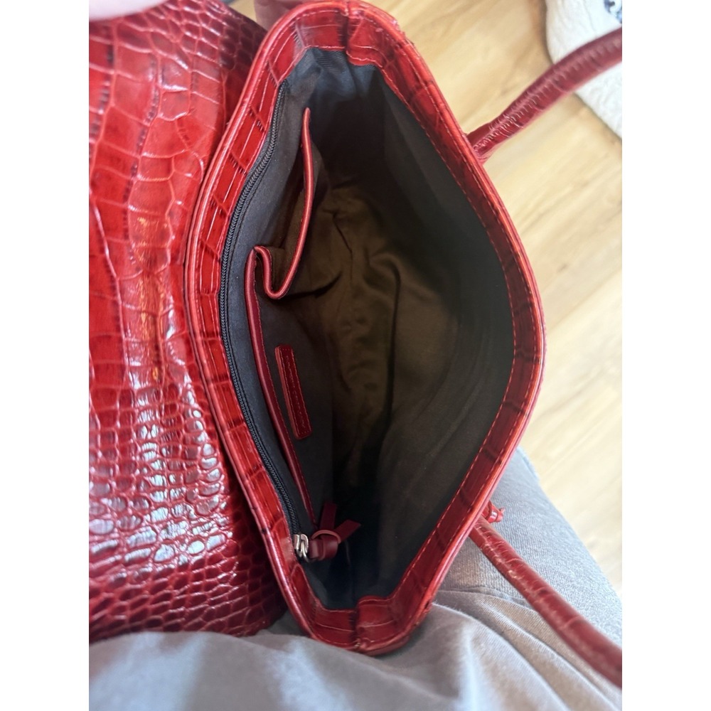 Antonio Melani Y2K Vintage Red Leather Croc Embossed Buckle Satchel Handbag - Picture 10 of 11